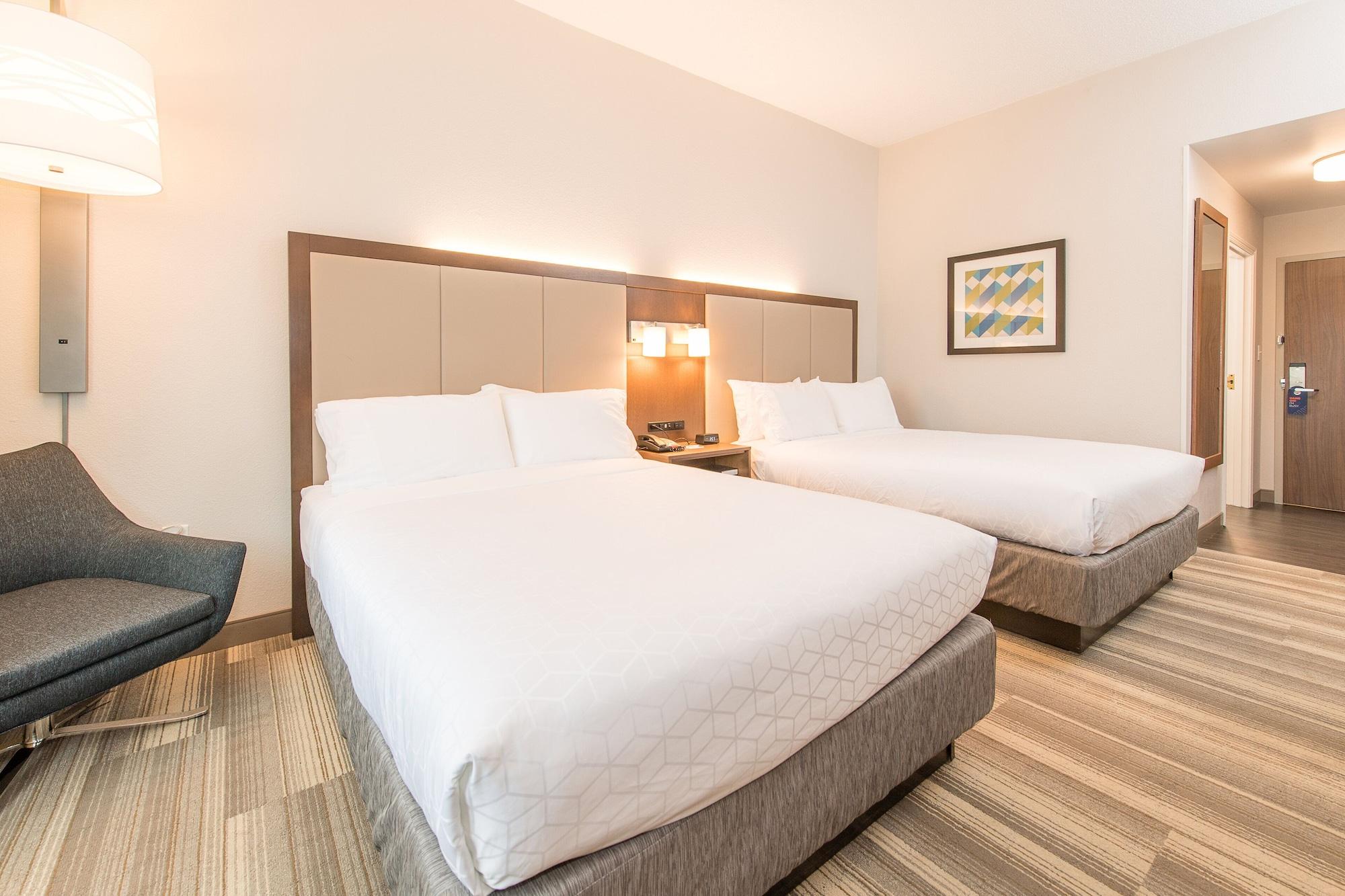 Holiday Inn Express & Suites Columbia-I-26 @ Harbison Blvd By Ihg Экстерьер фото