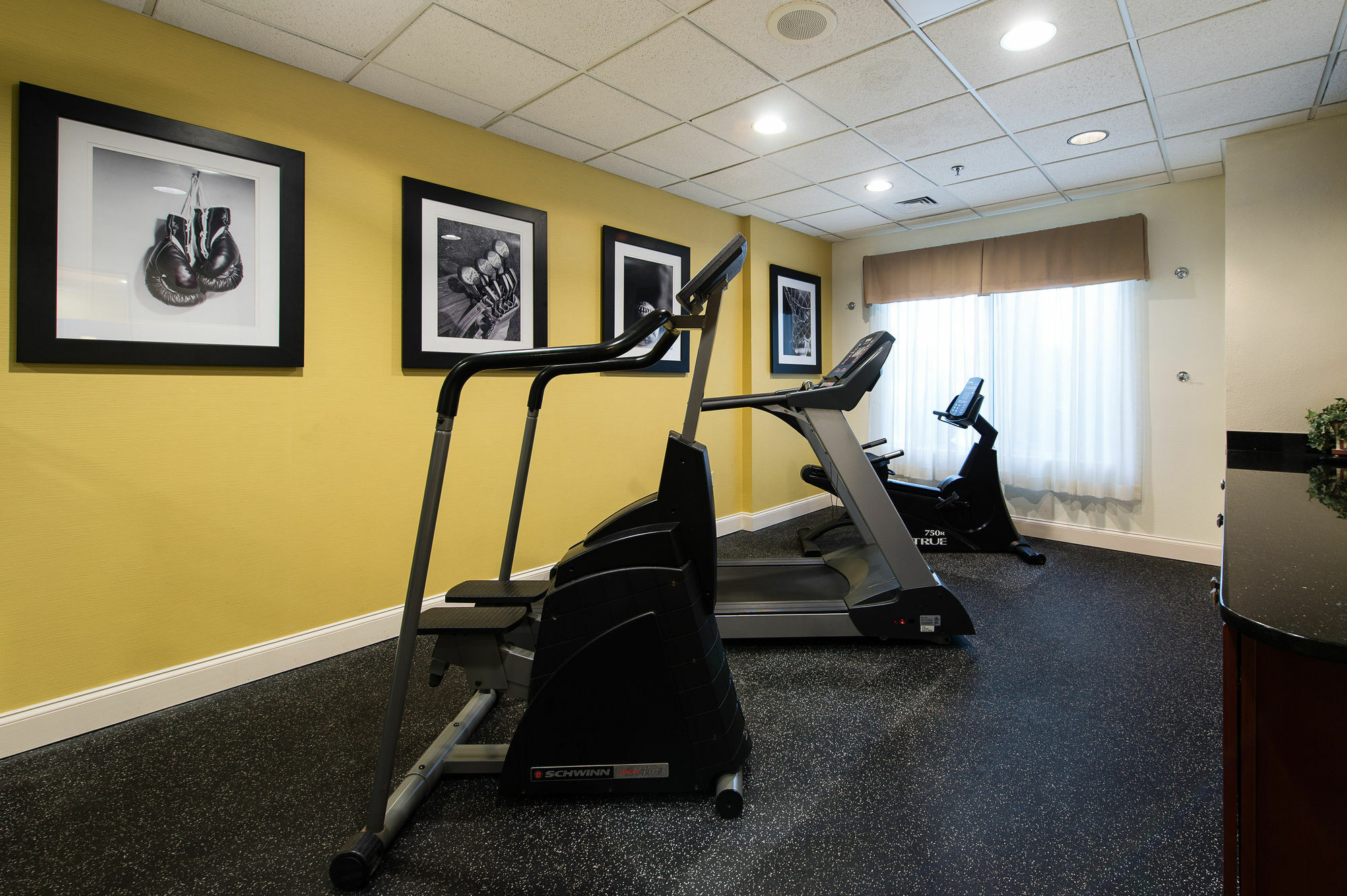 Holiday Inn Express & Suites Columbia-I-26 @ Harbison Blvd By Ihg Экстерьер фото