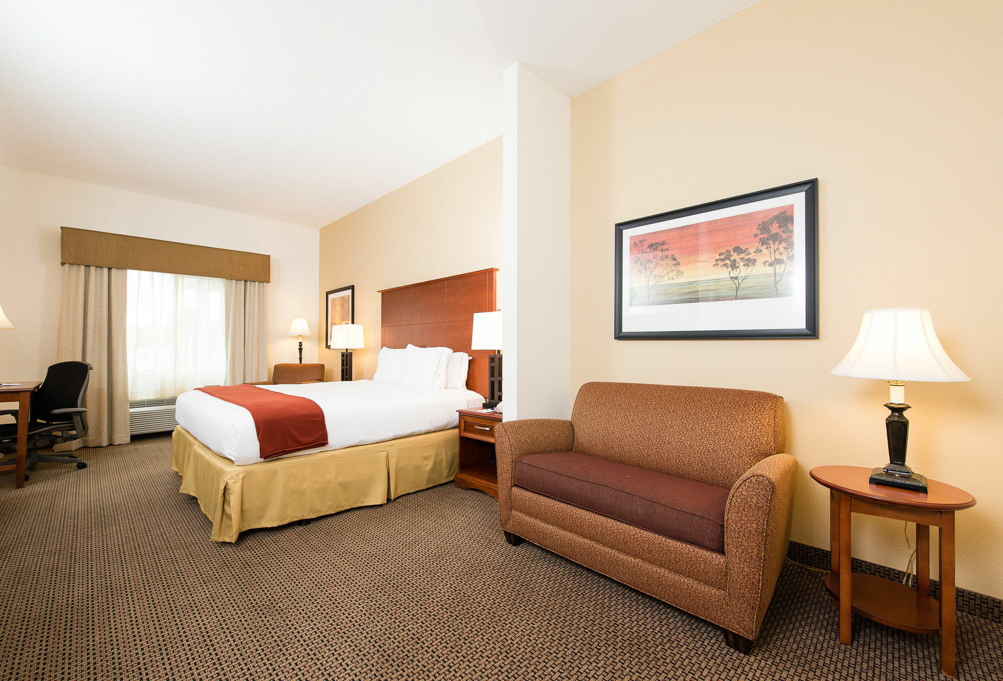 Holiday Inn Express & Suites Columbia-I-26 @ Harbison Blvd By Ihg Экстерьер фото