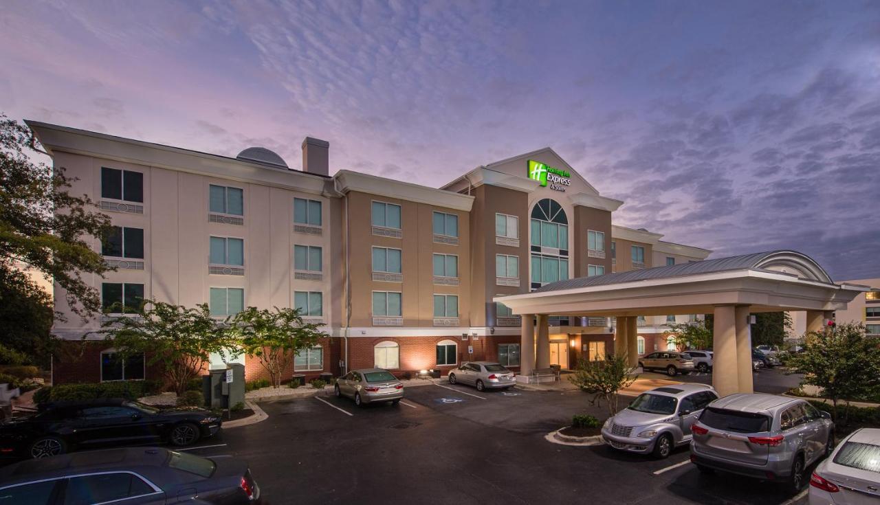 Holiday Inn Express & Suites Columbia-I-26 @ Harbison Blvd By Ihg Экстерьер фото